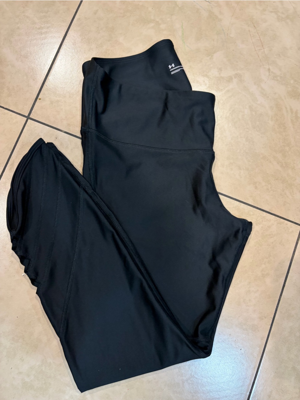 Under Armour women’s Black Pants.
